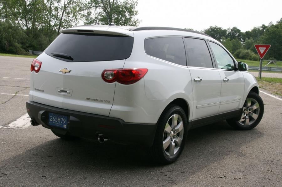  Chevrolet Traverse 2009 года  (фото 48 из 88)